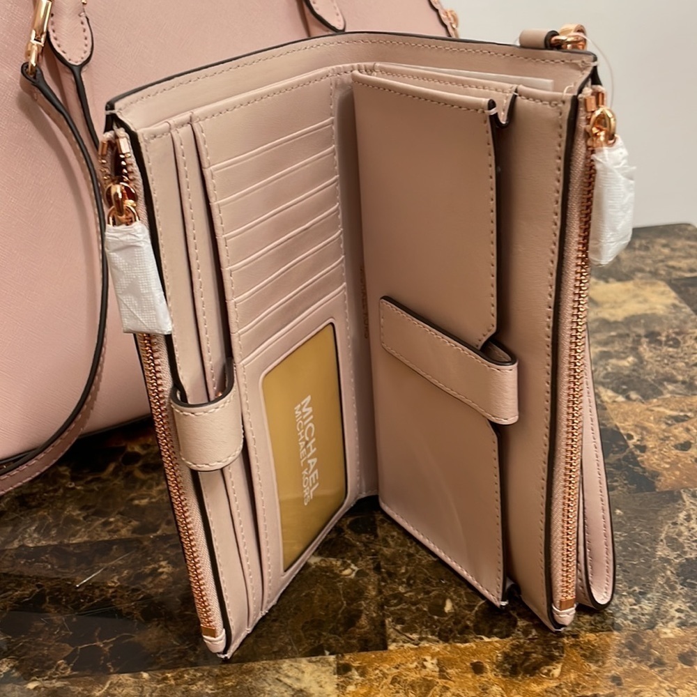 2pc ๐ Michael Kors Emmy satchel and wallet rose gold - Picture 14 of 15